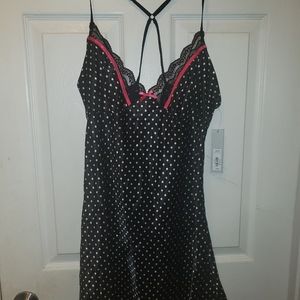 Black/ white polka dot lingerie